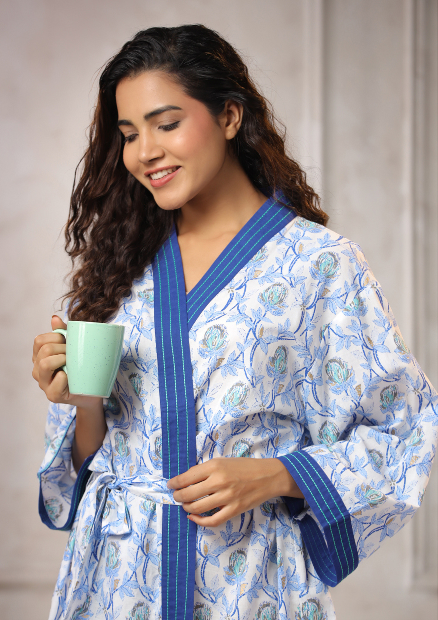 Women’s Organic Cotton Jaipur Handblock Floral Bath Robe – Blue & White